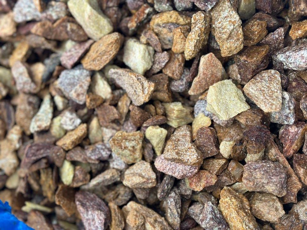 Златолит персиковый декоративная каменная крошка купить в Зеленодольске