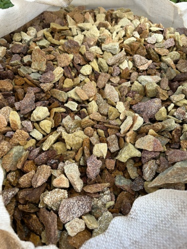 Златолит персиковый декоративная каменная крошка купить в Зеленодольске