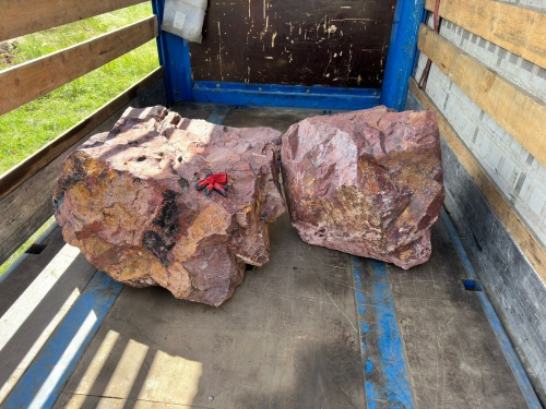 Ландшафтные глыбы красно-фиолетовые 200-1000 килограмм купить в Зеленодольске