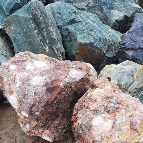 Ландшафтные глыбы красно-фиолетовые 200-1000 килограмм купить в Зеленодольске