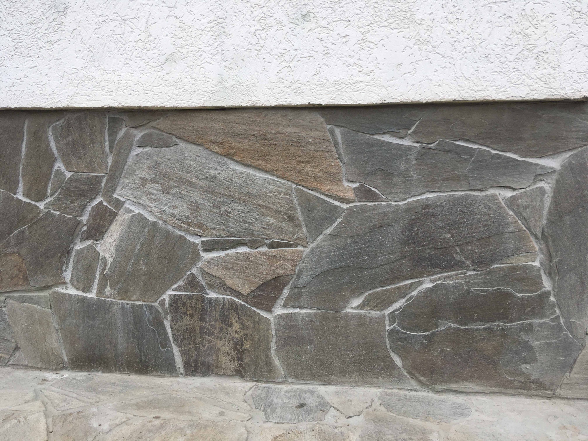 Плитняк златолит Уральский  для фасада купить в Зеленодольске