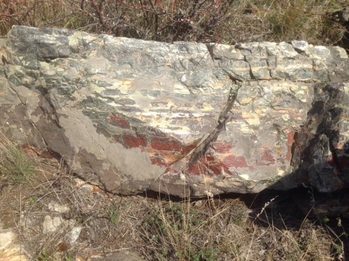 Гигантские зелёные валуны для ландшафтного дизайна весом более 5 тонн купить в Зеленодольске