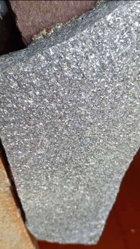 Плитняк златолит серебристый для цоколя, отмостки купить в Зеленодольске