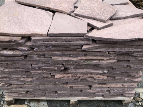 Плитняк лемезит бордовый для облицовки цоколя 20-25 мм  купить в Зеленодольске