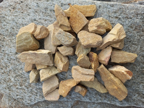 Златолит жёлтый декоративная каменная крошка купить в Зеленодольске