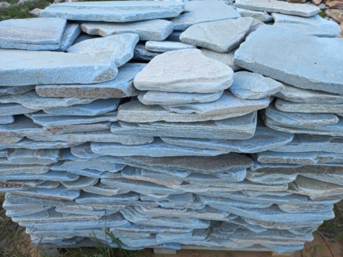 Плитняк златолит зелёный галтованный для цоколя купить в Зеленодольске